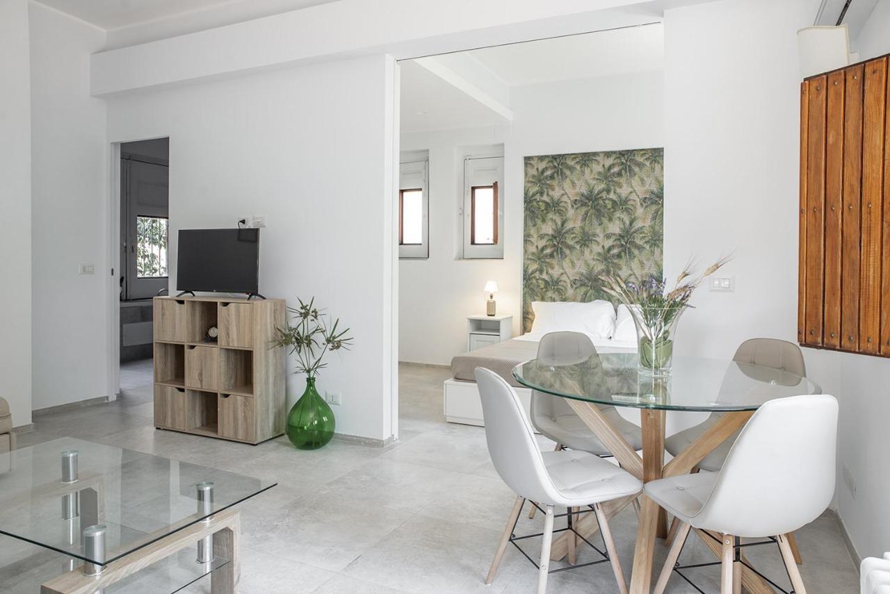 Euphorbia Apartments By Wonderful Italy CTA Exteriör bild